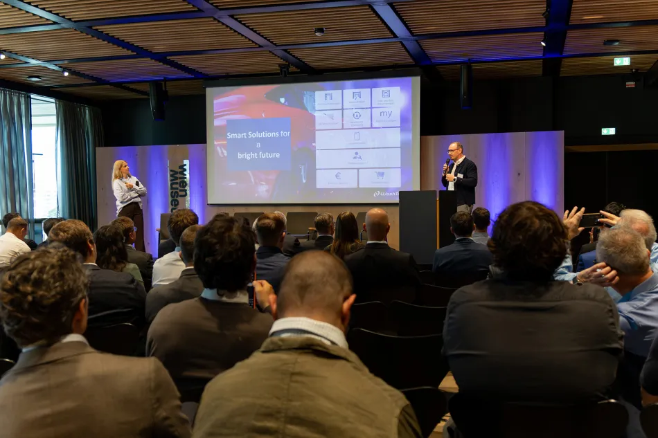 Digital Business Summit Vienna: joint presentation of WashTec and XITASO